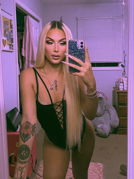 Nicole