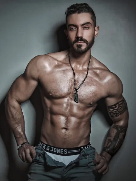 Nico Bello Free
