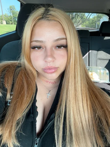Nicole 💋