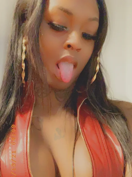 Nikki b cole