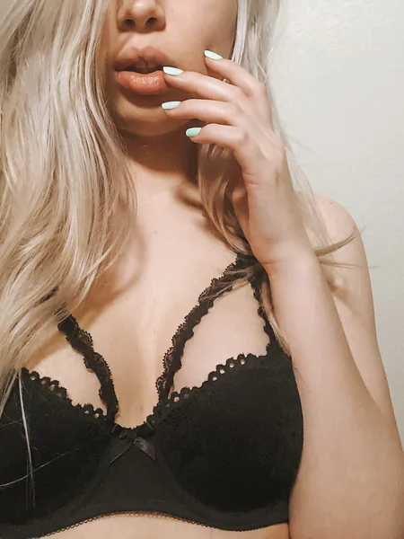 NikkieRae