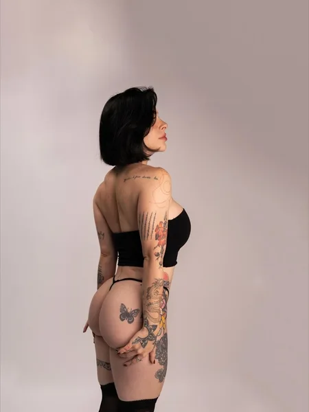 Niki Olin