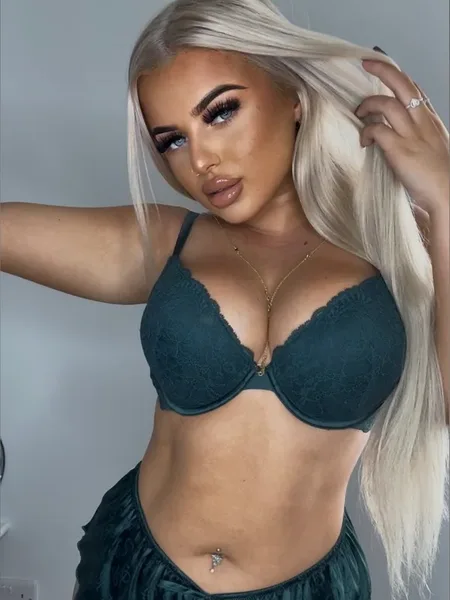 Niamh 🍀