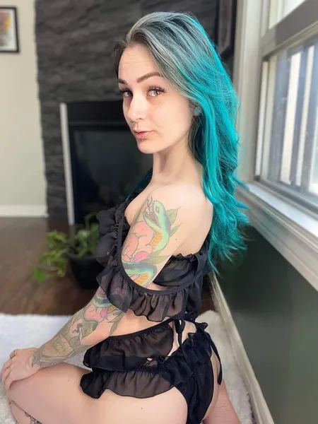 INTERNET SLUT 💦