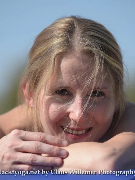 Nudeyogini Ambika