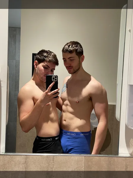 NZ boyfriends 🧑‍🤝‍🧑👨🏻‍❤️‍💋‍👨🏻