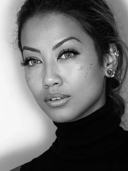 Lily Thai