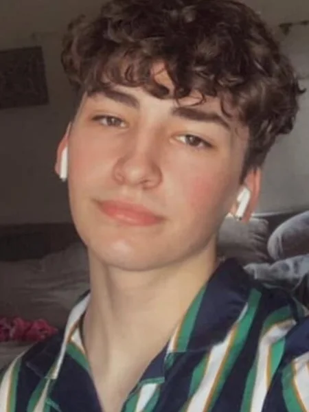Oliver Lee