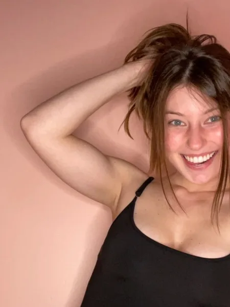 Onegirlnextdoor