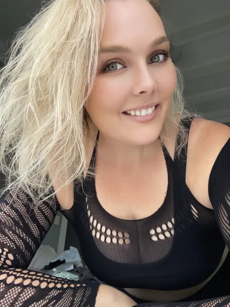 Hotmama4u
