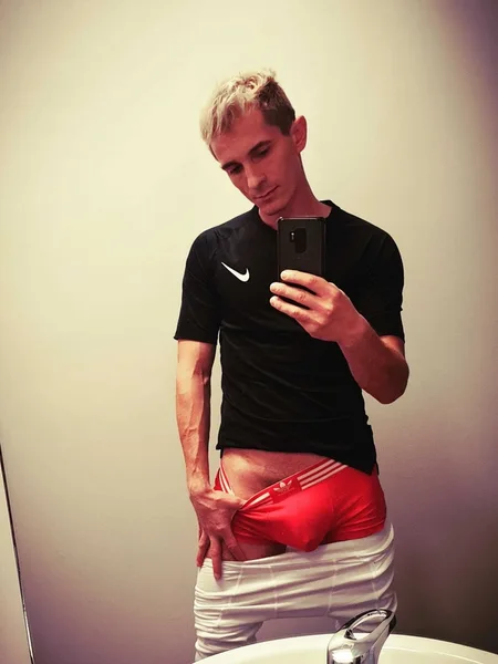 OnlyMeGayHot💯🔞