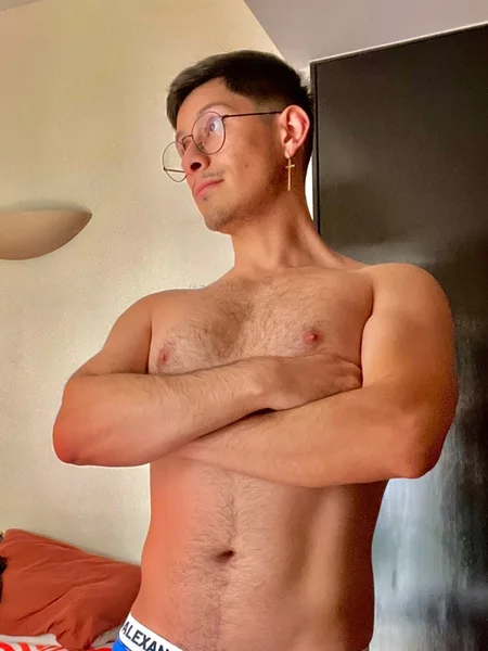 Franky Boy, el chico de los lentes 👓