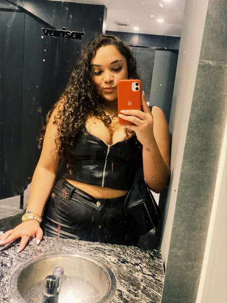 Paula 👅
