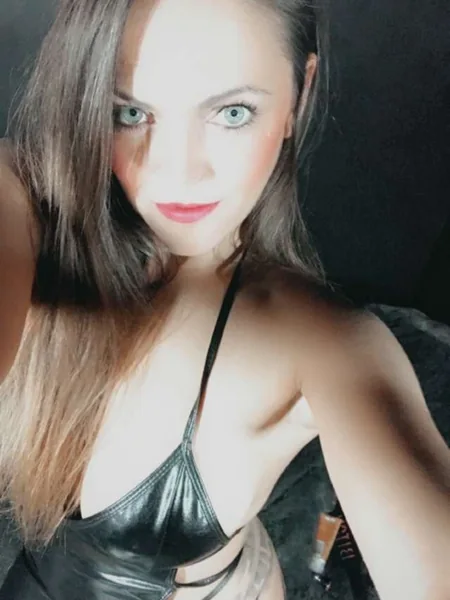 penelope rose avatar