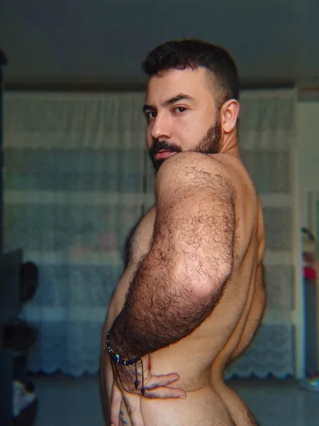 FELIPE HENAO
