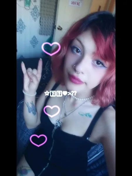 P i n k i e 💖🌱🍄