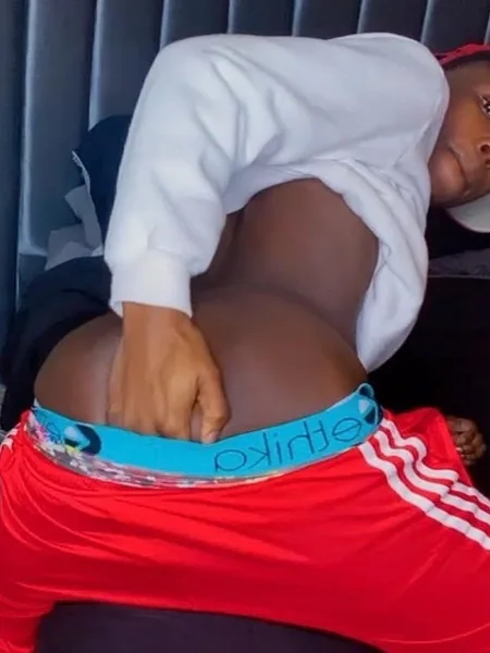 🐰 posterboybussy 🍑