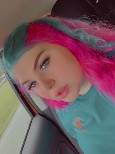 Goddess Zoe 🍒
