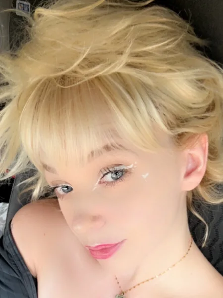 Kandy Blonde Babe