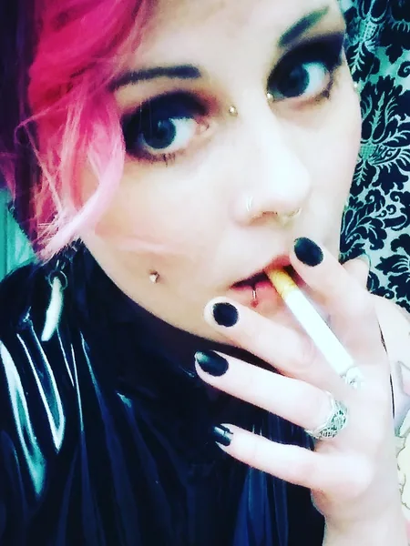 Poppy Noir