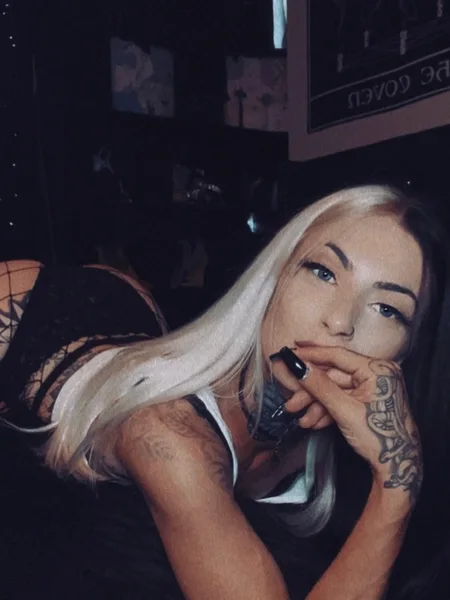 Vee✨