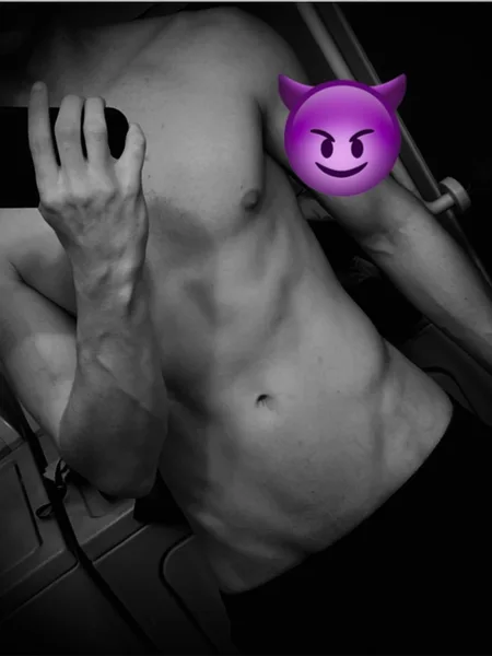 prettyboy 🖤