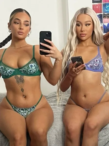 _prettyfeetduo