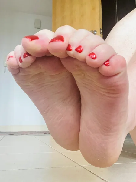 Pretty Feet England 🌹 avatar