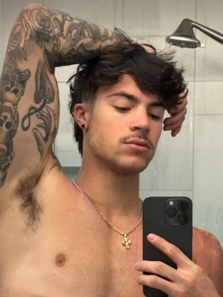prettymixedboy