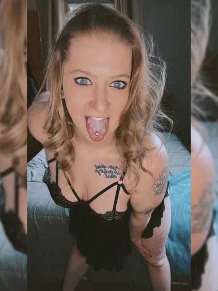 Amanda Lynn  🖤