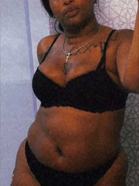 Tootsie🥵