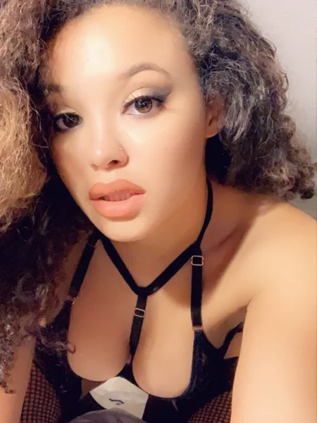 𝓟𝓻𝓲𝓷𝓬𝓮𝓼𝓼 𝓐𝓶𝓫𝓮𝓻🍒✨