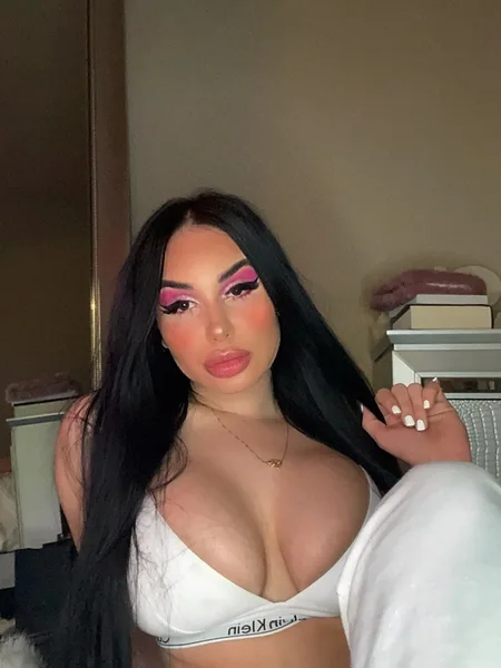 Chanel B