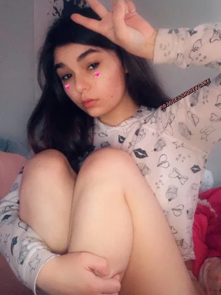🌺PrincessHoneyCake🌺ヽ(*´∀｀) 🔞🔞