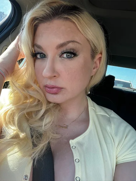Leya Falcon