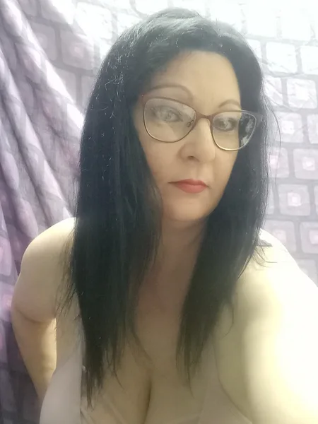 Queen Violet Pixxie