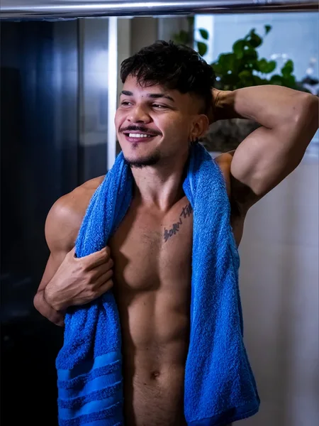 RAVY 💦🔞