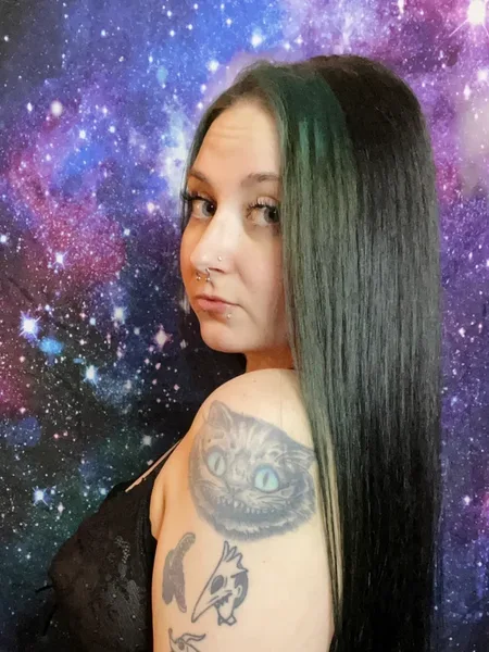 Ravyn avatar