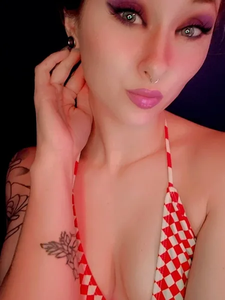Raya Willow 😈 💋