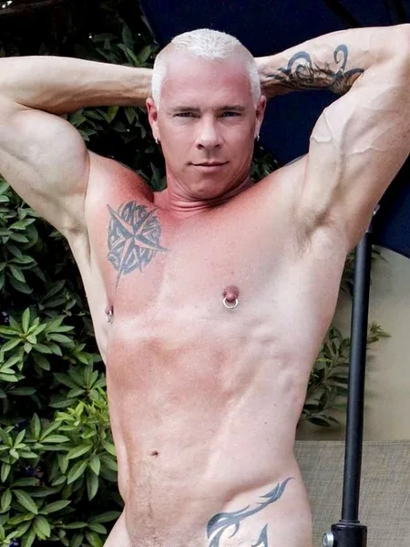 Ryan Carter (@RCandDigger)