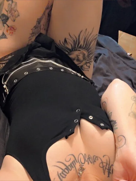 Redhotmilf