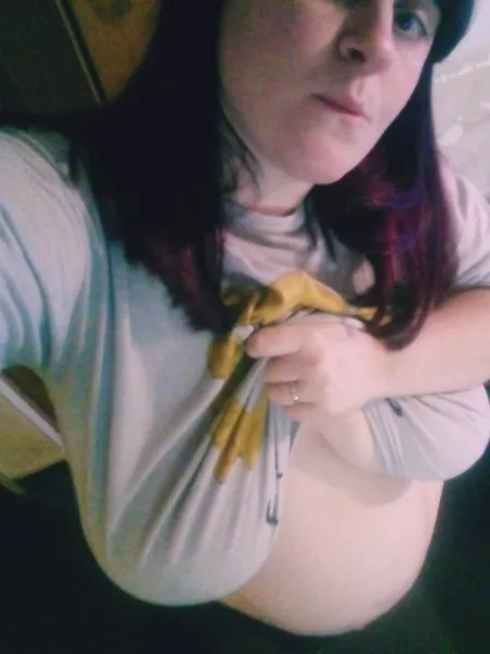 🥵 Aloy Boobs 👅