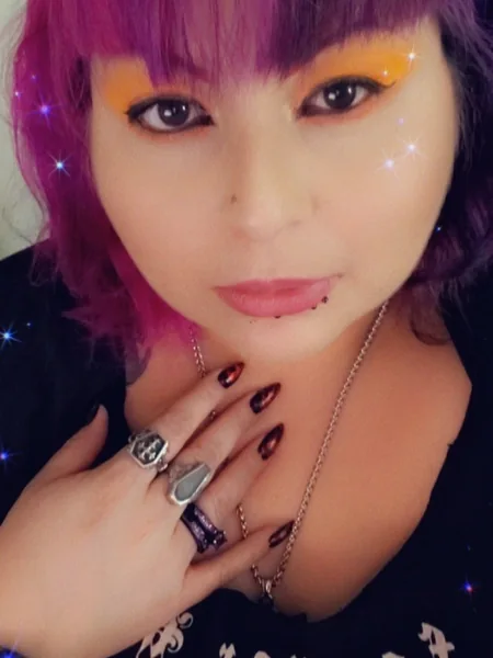 Reign Von Barren