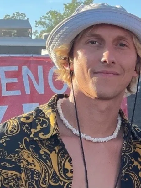 Remi Rhodes