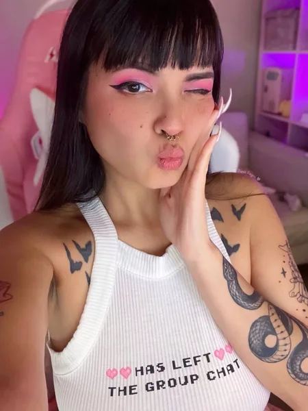 🌸 Rina Sugoi 🌸 avatar