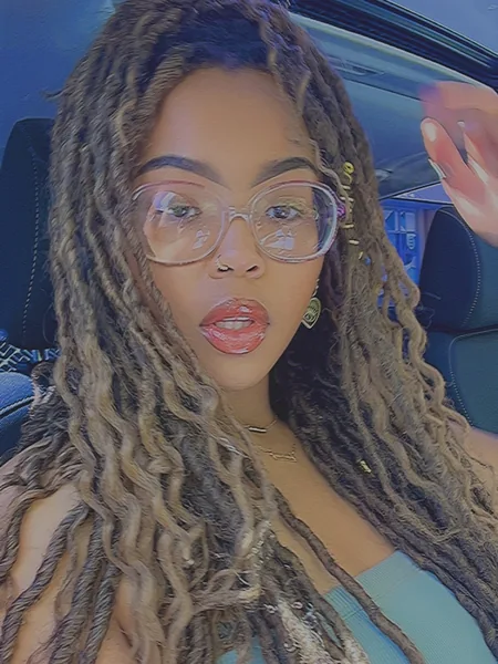 riri🦋