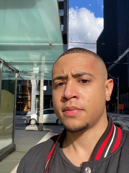 RJ