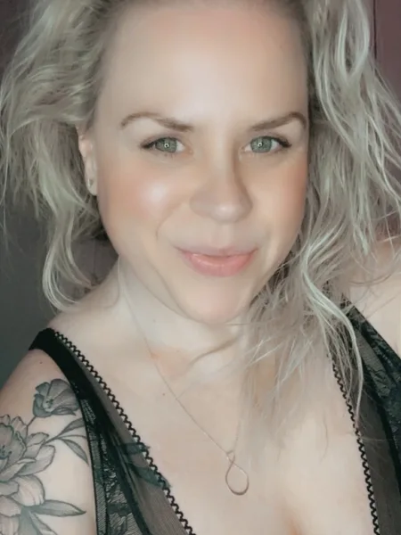Robynn Grey