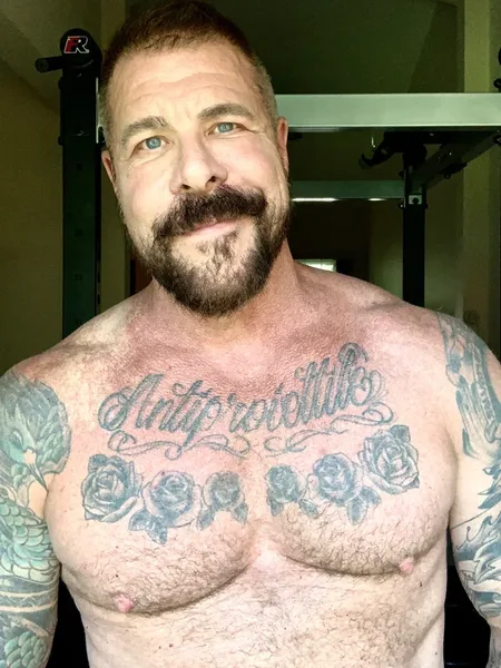 ROCCO STEELE