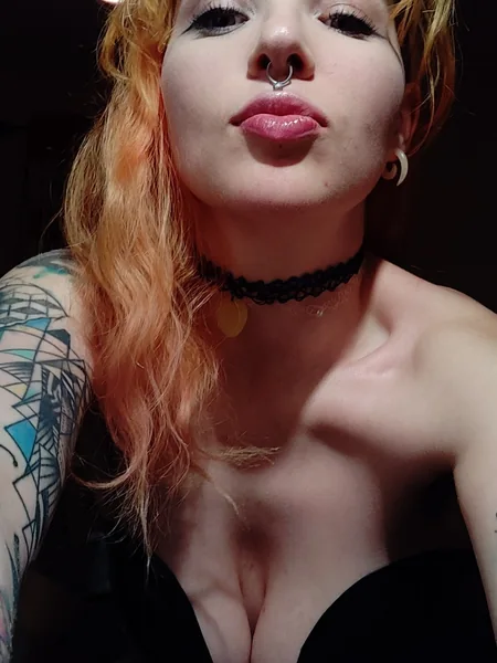 Rosie 🌹